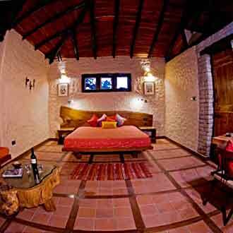 Pugdundee safaris - Kanha Earth Lodge, Kanha 3